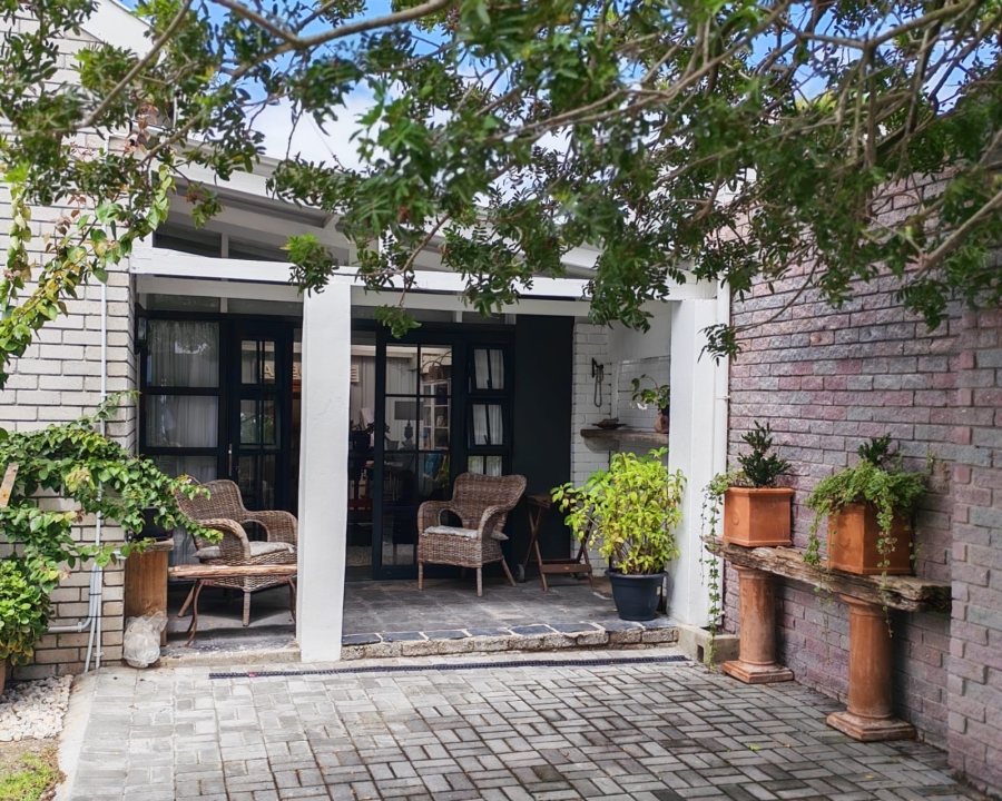 4 Bedroom Property for Sale in Kleinmond Western Cape